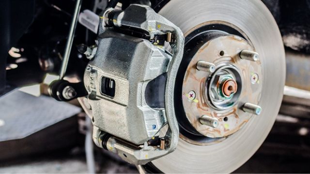 Auto Repairs Winnipeg brake callipers